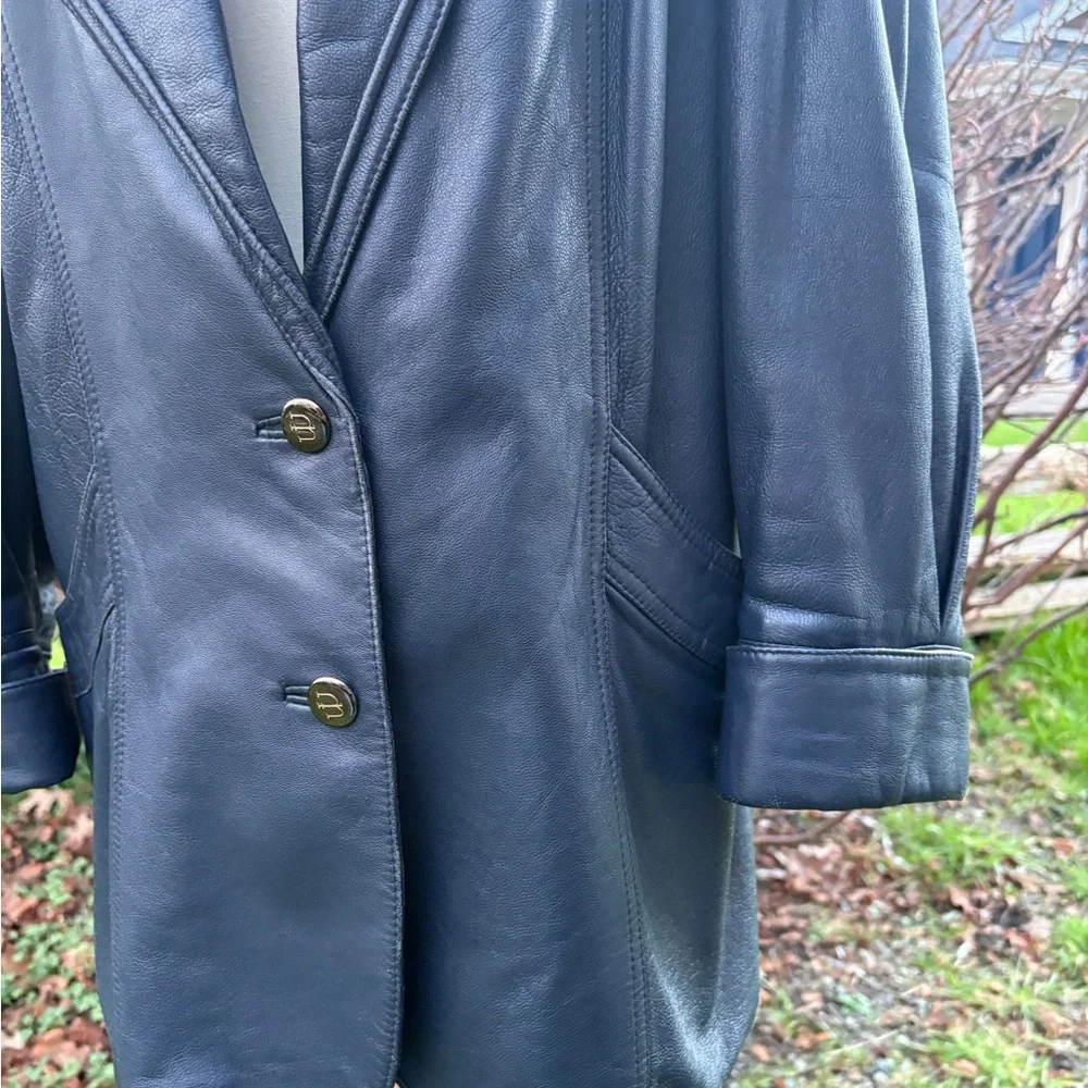 Vintage Mary Laurens genuine leather blazer in a rich deep blue tone. Sz M - Picture 5 of 11